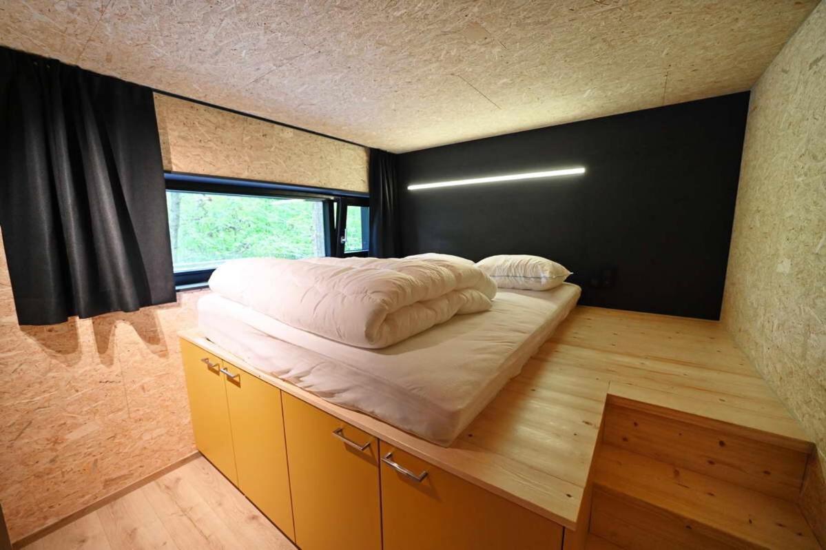 Forest Cube Oignies Ngoại thất bức ảnh