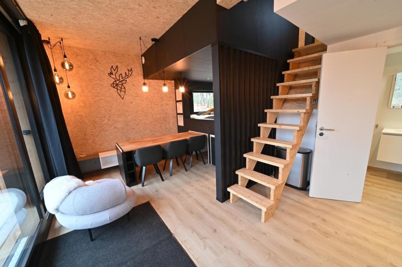 Forest Cube Oignies Ngoại thất bức ảnh